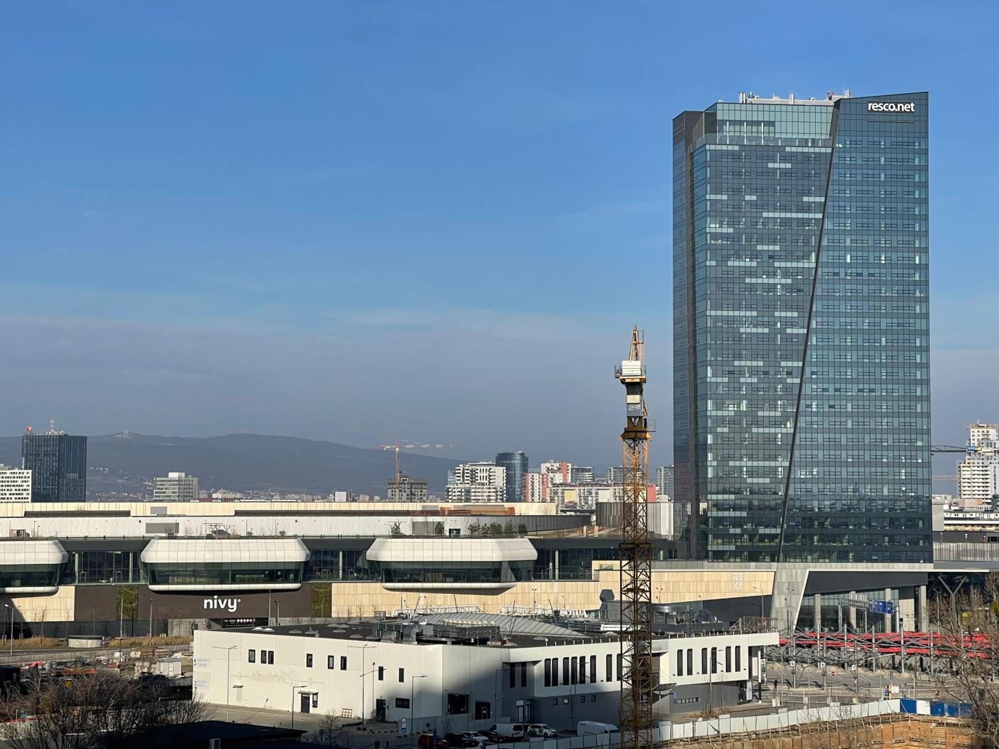Sag Panorama City Apartment 3 Rooms Free Parking Free Wifi Bratislava Bagian luar foto