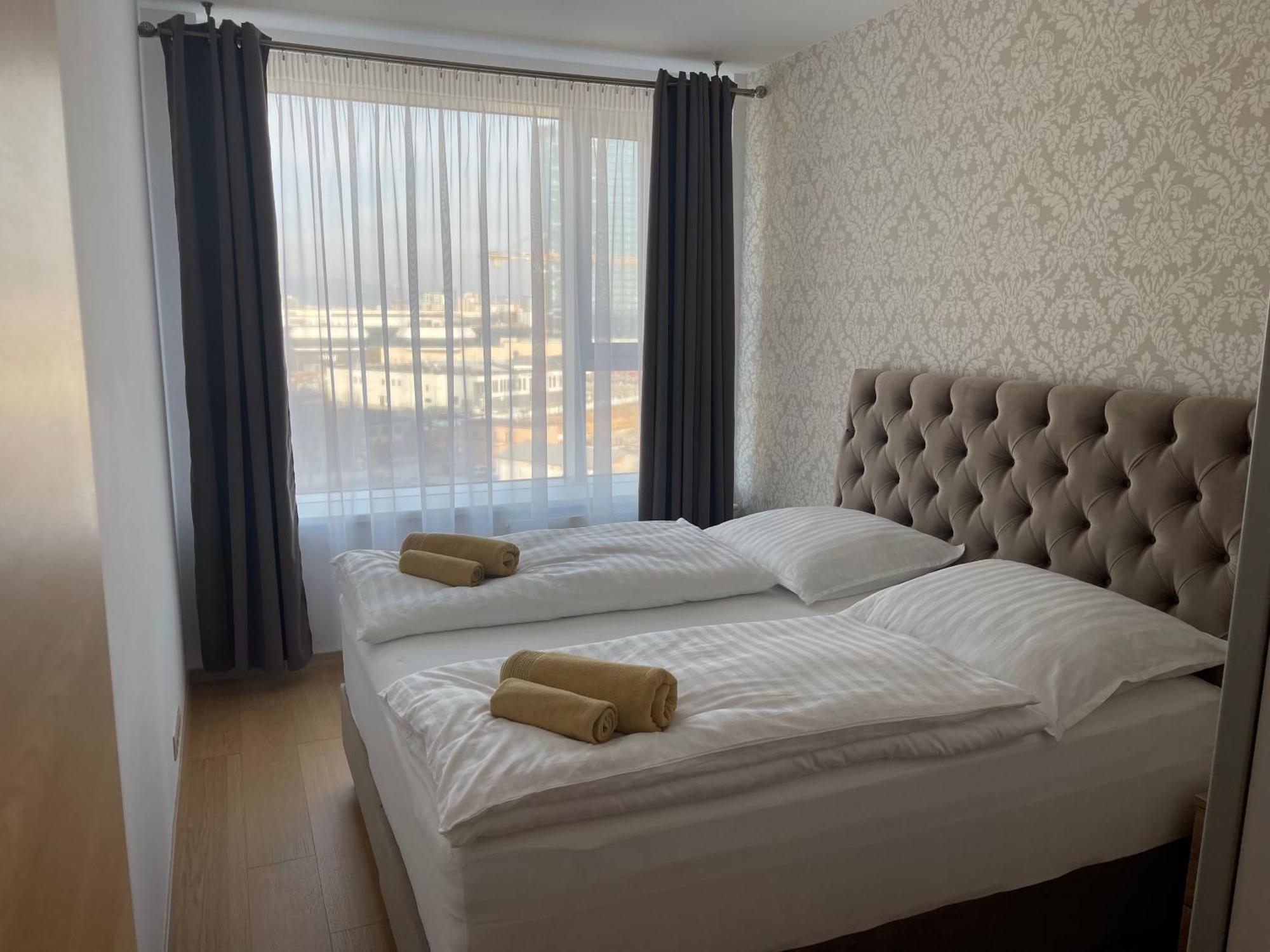 Sag Panorama City Apartment 3 Rooms Free Parking Free Wifi Bratislava Bagian luar foto